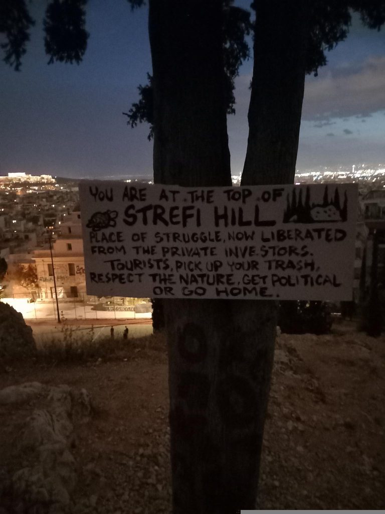 Κυριακή 21 Απρίλη, Ομάδες εργασίας στον Λόφο