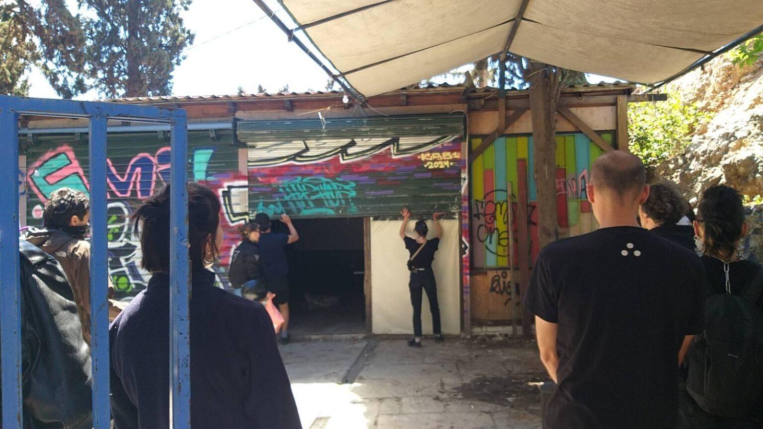 ΓΙΑ ΤΑ ΣΕ ΕΞΕΛΙΞΗ ΣΧΕΔΙΑ ΤΟΥ ΔΗΜΟΥ ΑΘΗΝΑΙΩΝ ΓΙΑ ΤΗΝ ΕΜΠΟΡΕΥΜΑΤΟΠΟΙΗΣΗ ΤΟΥ ΛΟΦΟΥ ΣΤΡΕΦΗ